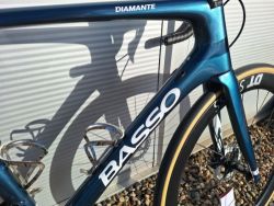 Basso Diamante, nová sada, nová kola, kombo řiďítka