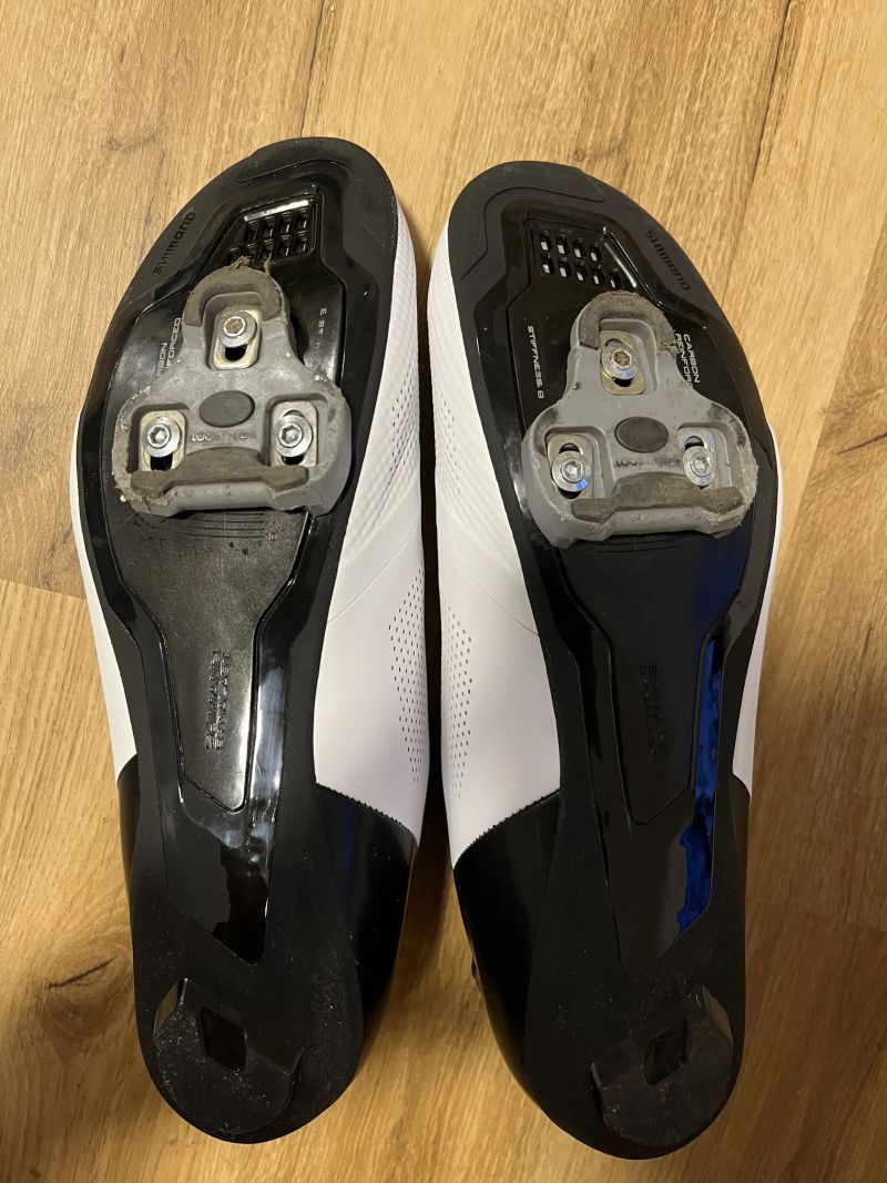 Tretry Shimano SH-RC502MW