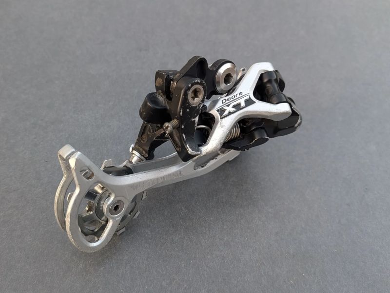 přehazovačka Shimano XT 9 rychlostí