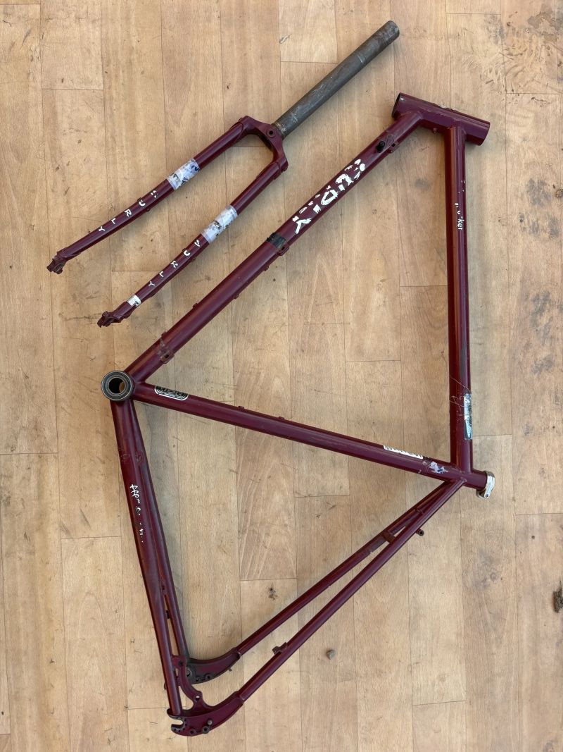 Surly Disc Trucker frameset, L