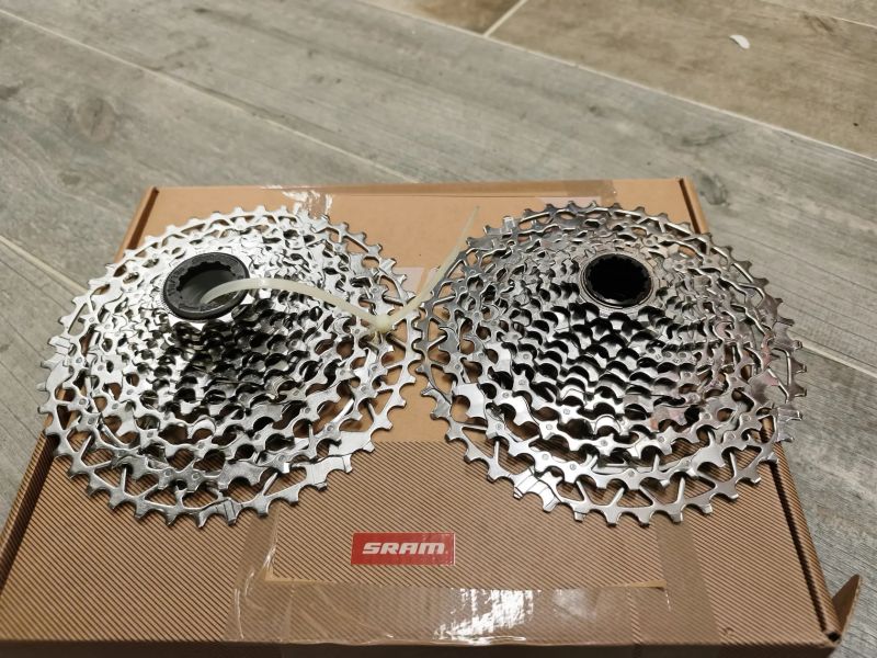 Kazety SRAM XPLR 12S 44T PG-1231 a PG-1251