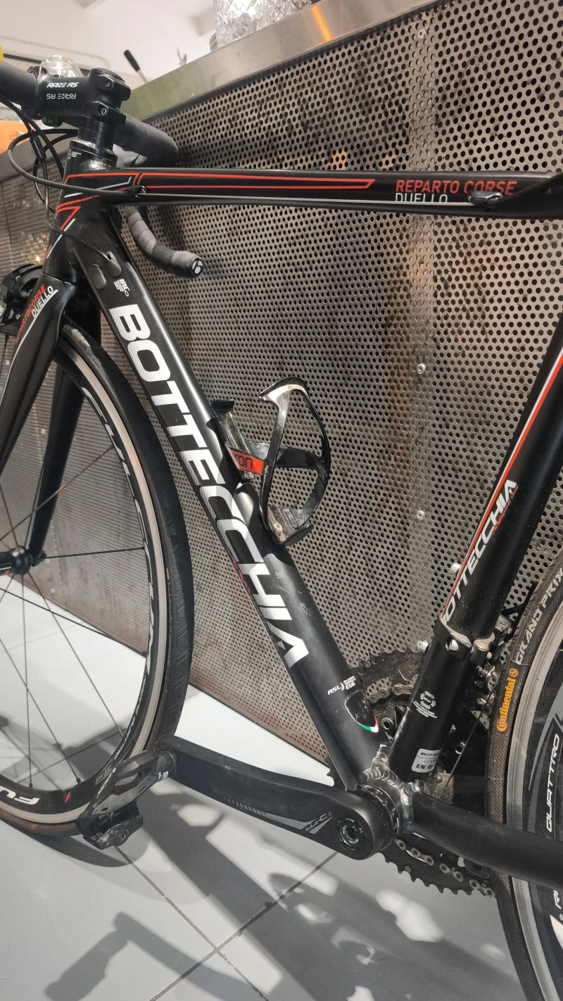 Alu Bottecchia na 105/ultegra s fulcrum racing quattro lg