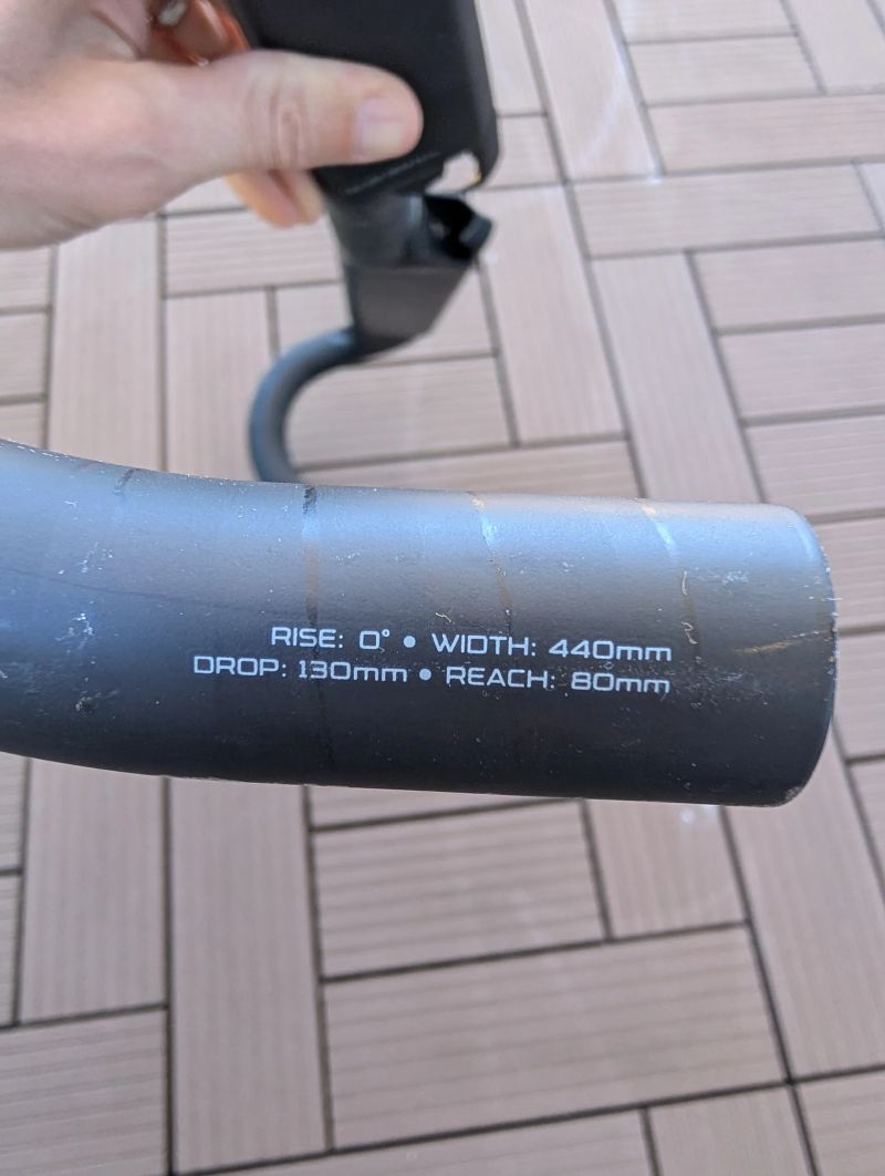 Karbonová řídítka S-works aerofly 440mm