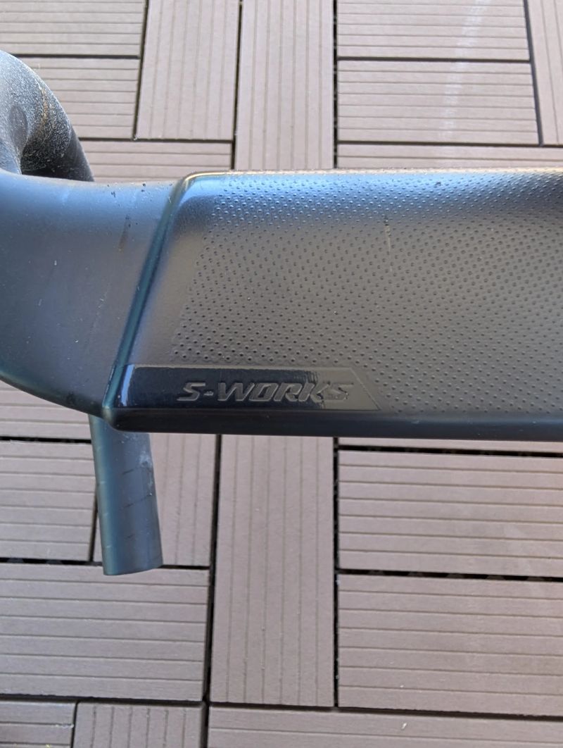 Karbonová řídítka S-works aerofly 440mm