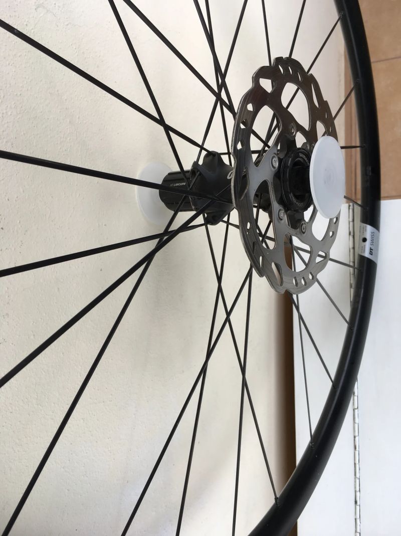 DT Swiss P1800 23, š. 20 mm, HG