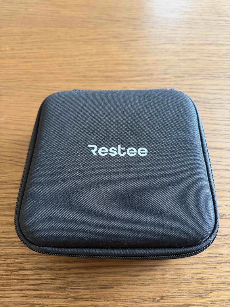 Nová masážní pistole z leteckého hliníku