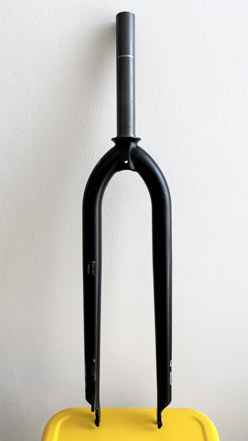 Ocelová vidlice Kona P2