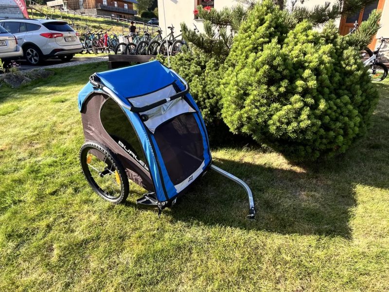 BURLEY ENCORE dětský vozík (poškozený zip)