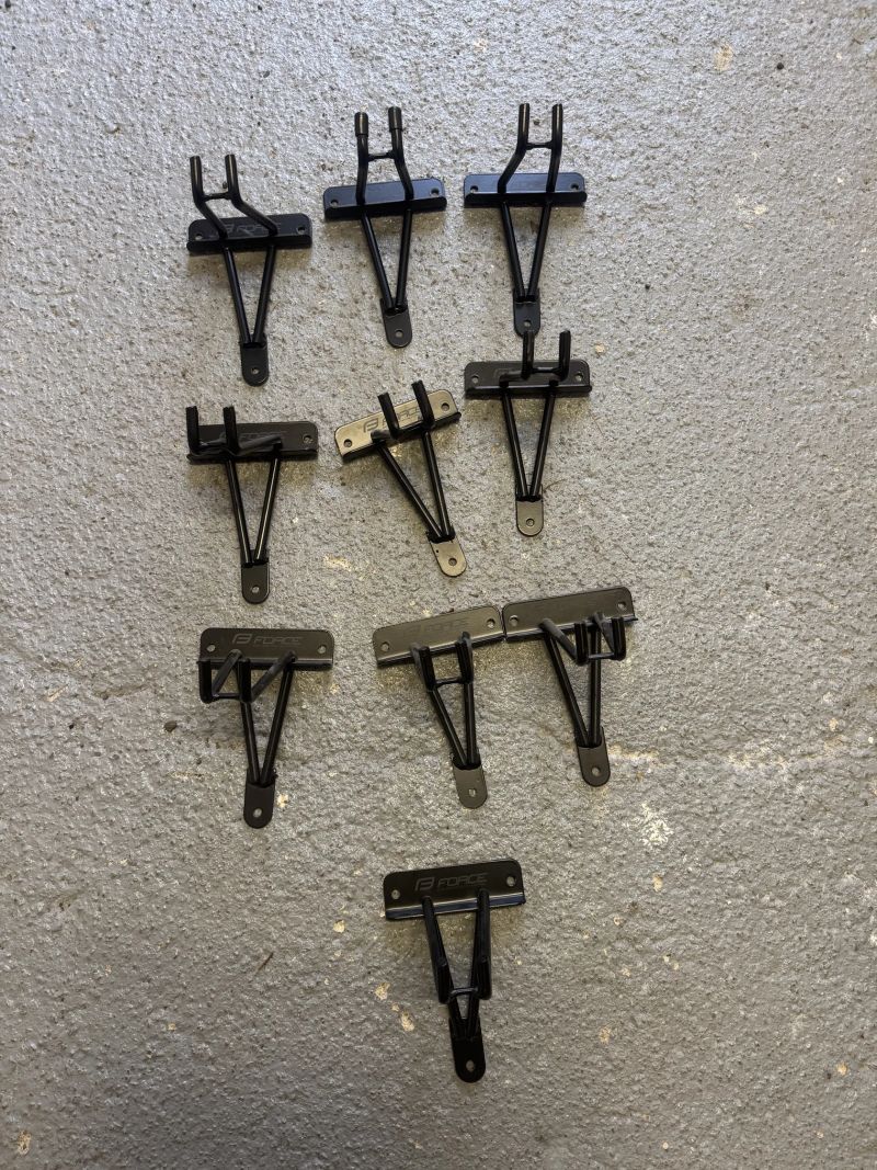 Háky Force a SuperB - za pedál i přední kolo