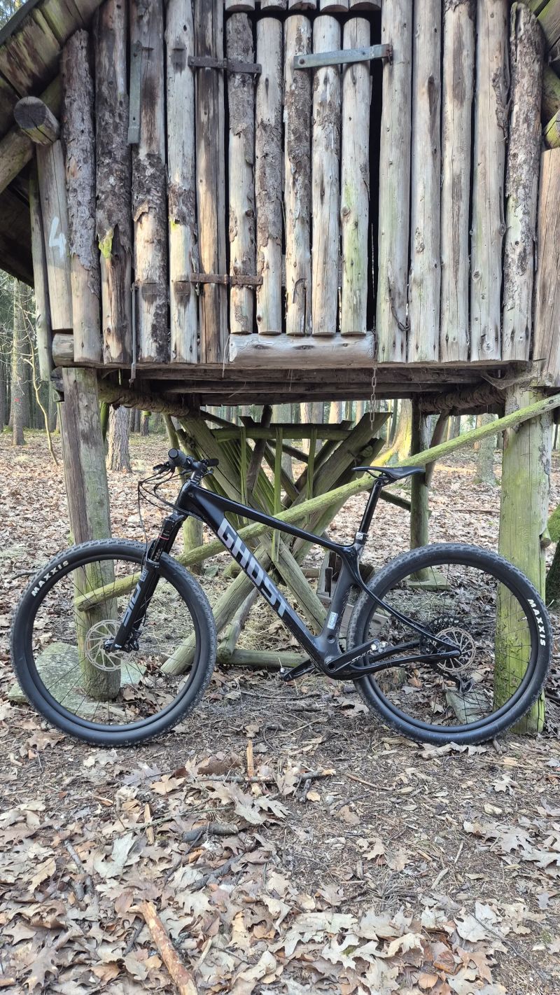 Ghost Lector replica top stav,300km najeto