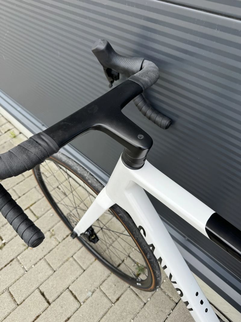 Canyon Ultimate CF SL 7