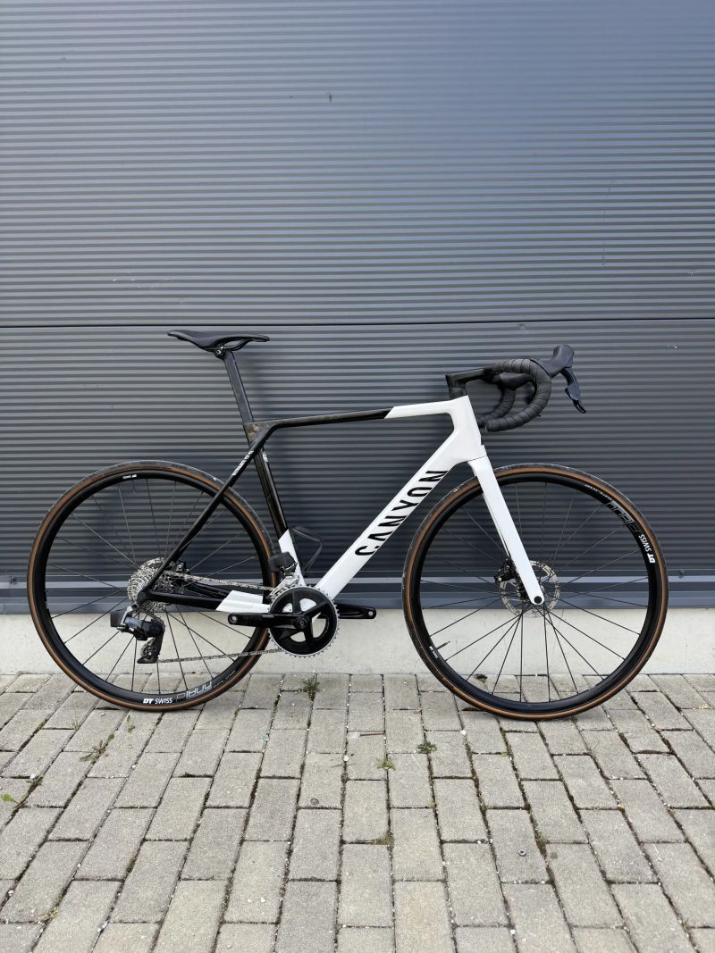 Canyon Ultimate CF SL 7