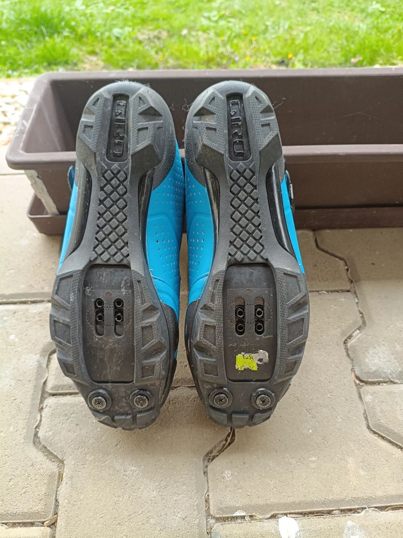 Giro cyklistické boty 