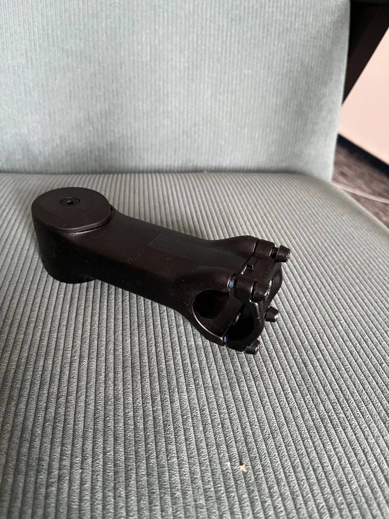 CUBE CIS Stem w/ Cable Routing, FPI-Link.