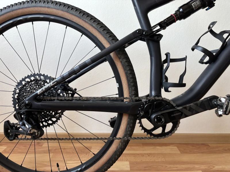 Specialized Epic Evo, vel. L