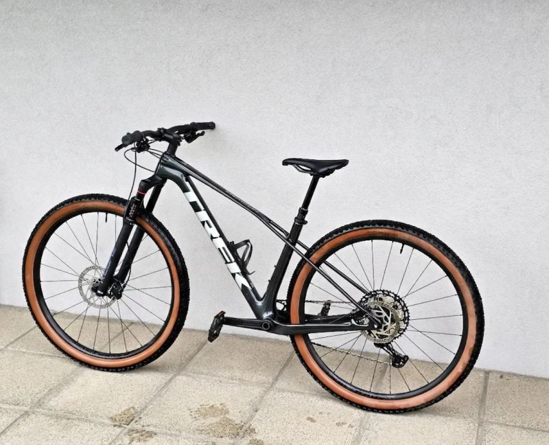 Trek Procaliber 9.6 Gen 3 Dark Web, vel. M