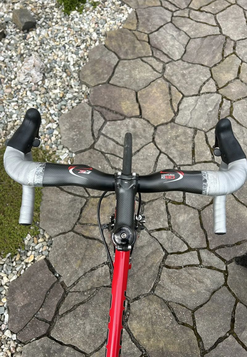 Šírer X-Race 702 carbon