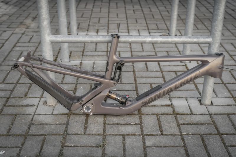 Rám Santa Cruz Tallboy V5 CC 2023 L + tlmič