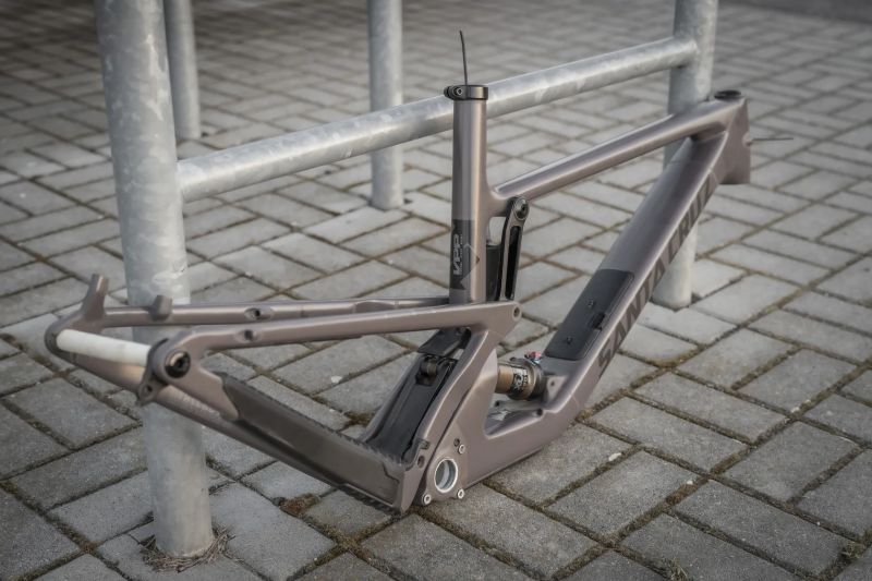 Rám Santa Cruz Tallboy V5 CC 2023 L + tlmič