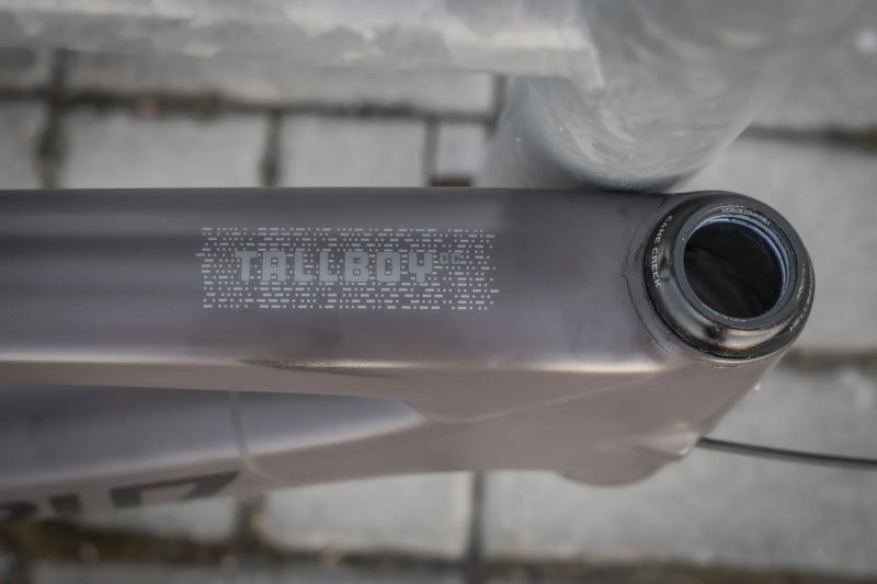 Rám Santa Cruz Tallboy V5 CC 2023 L + tlmič