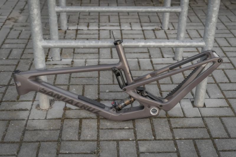 Rám Santa Cruz Tallboy V5 CC 2023 L + tlmič