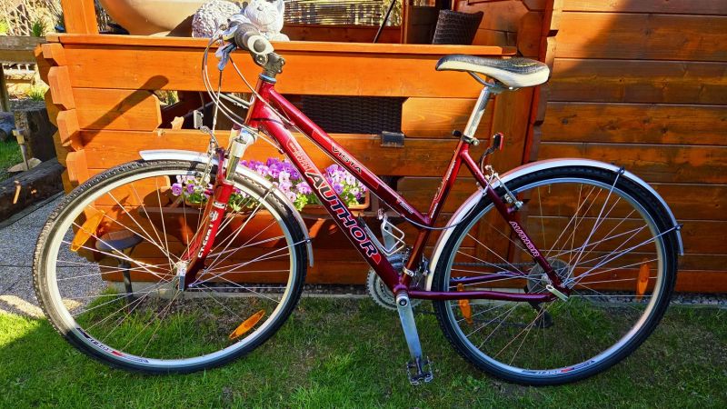 Dámské trekové (městské) kolo Author Vista v. 19" postava 165-183cm jako NOVÉ nevyužité.