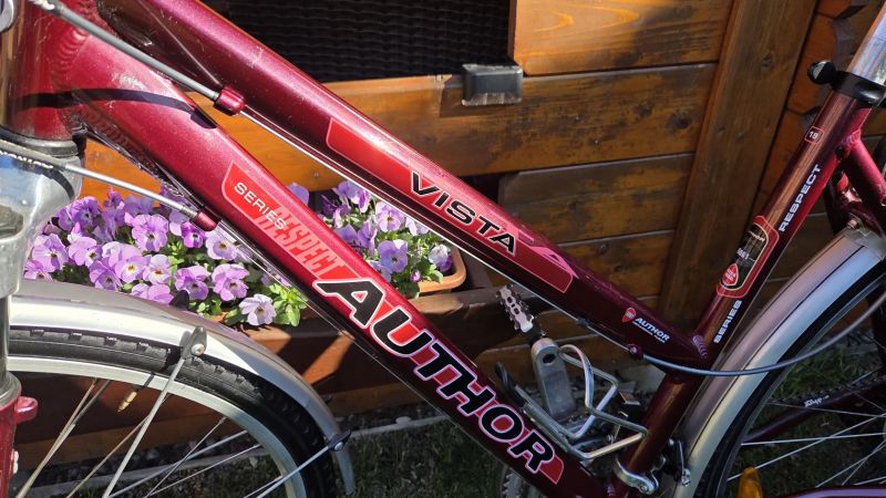 Dámské trekové (městské) kolo Author Vista v. 19" postava 165-183cm jako NOVÉ nevyužité.