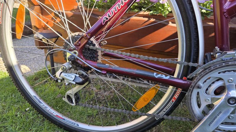 Dámské trekové (městské) kolo Author Vista v. 19" postava 165-183cm jako NOVÉ nevyužité.