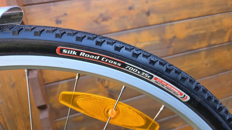 Dámské trekové (městské) kolo Author Vista v. 19" postava 165-183cm jako NOVÉ nevyužité.