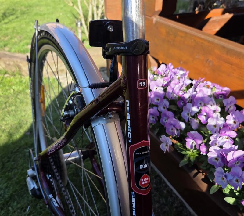 Dámské trekové (městské) kolo Author Vista v. 19" postava 165-183cm jako NOVÉ nevyužité.