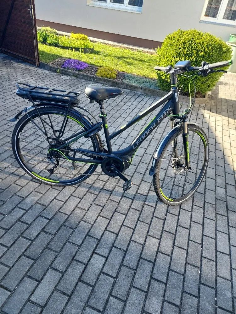 Leader Fox Hasuda Lady ecross