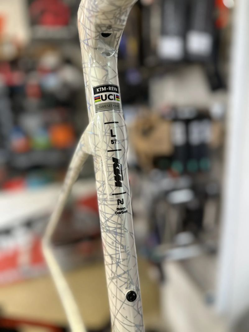 KTM Revelator Alto Nano Carbon