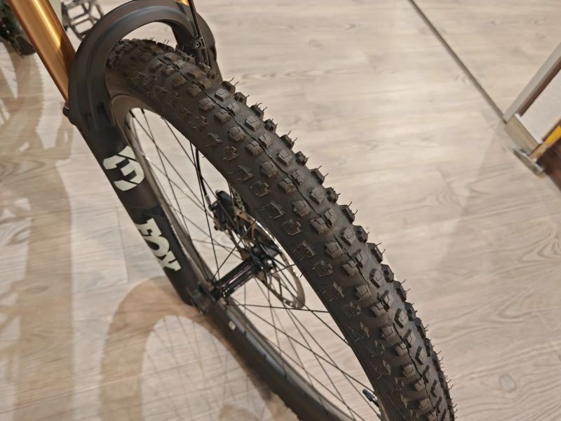 2024 Specialized Epic 8 Evo Pro