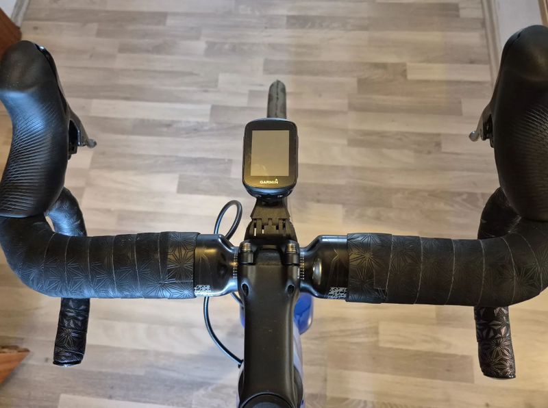 Giant contact SLR silniční aero řídítka 400mm