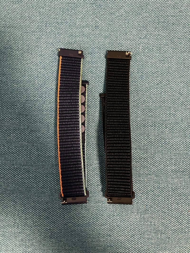 Garmin VIVOACTIVE 4 - Gray / Black Band