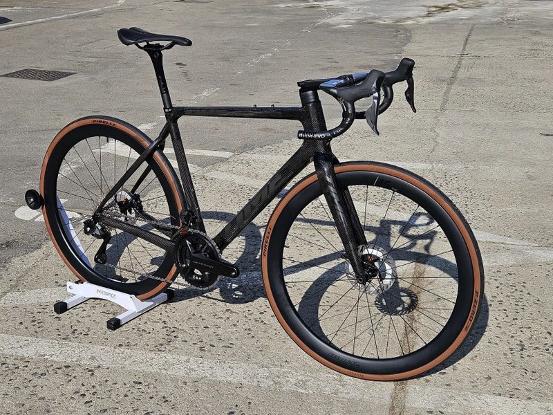 REZERVACE | Time ADHX Gloss Carbon M + bike fit, možnost konfigurace