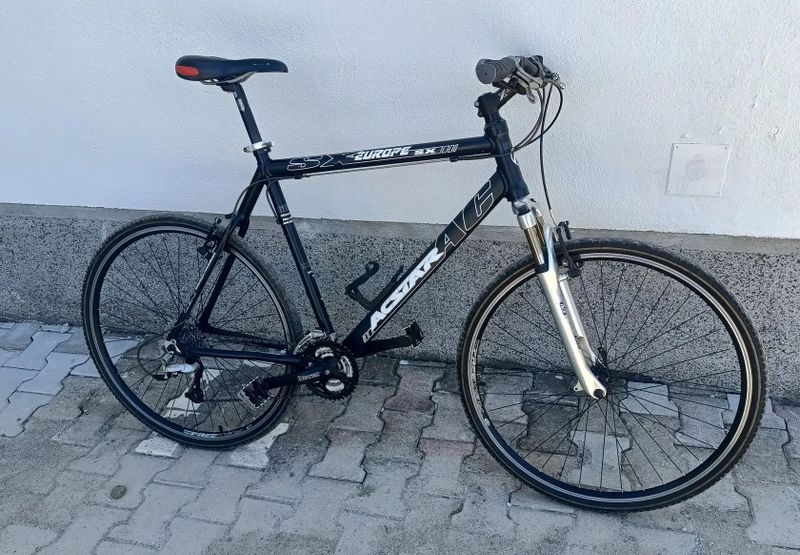 krosove kolo deore xt,22 palcu ram,185cm-200cm