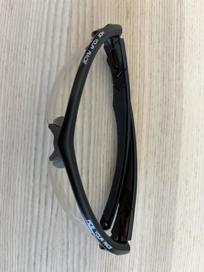 R2 Crown Photochromic Black Matt