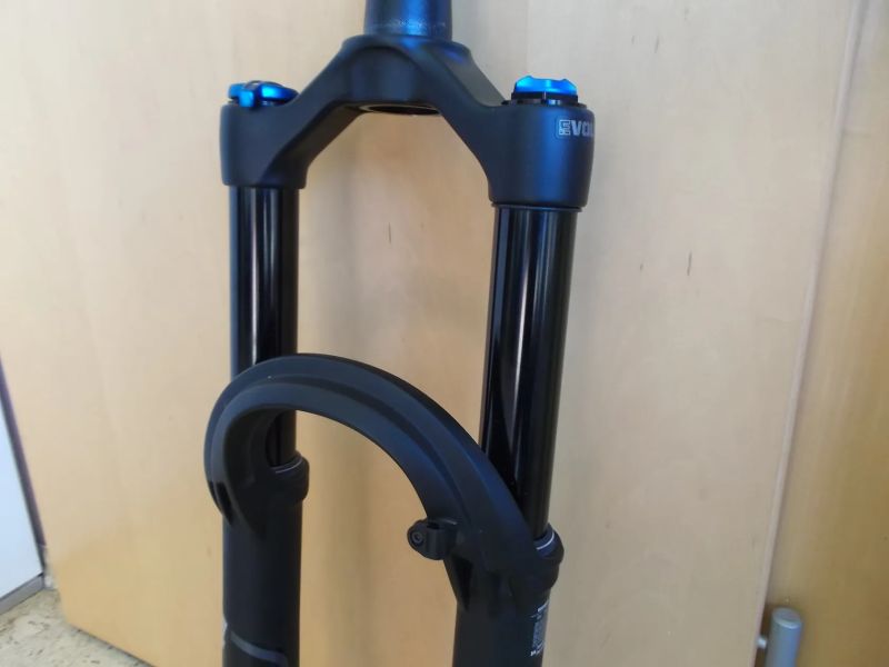 Fox 34 Performance, 140mm, GRIP, zánovní