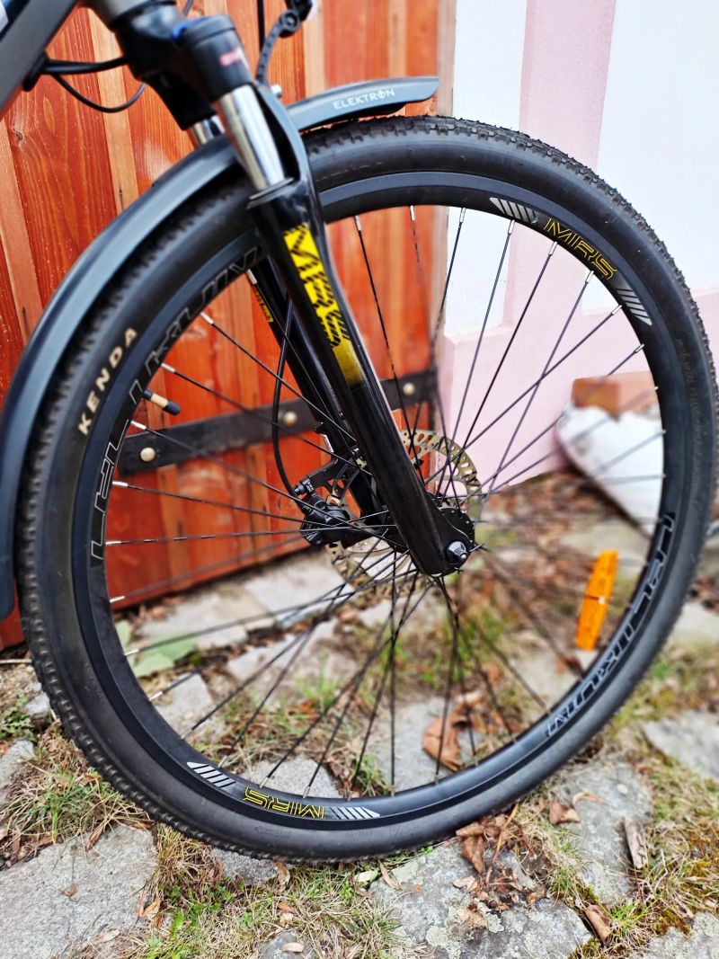 Lectron Voyager MRS Cross 29 – pánské elektrokolo, perfektní stav, 300 km, záruka do 29. 4. 2026