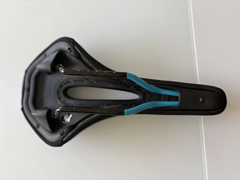 Sedlo reverse AM modre