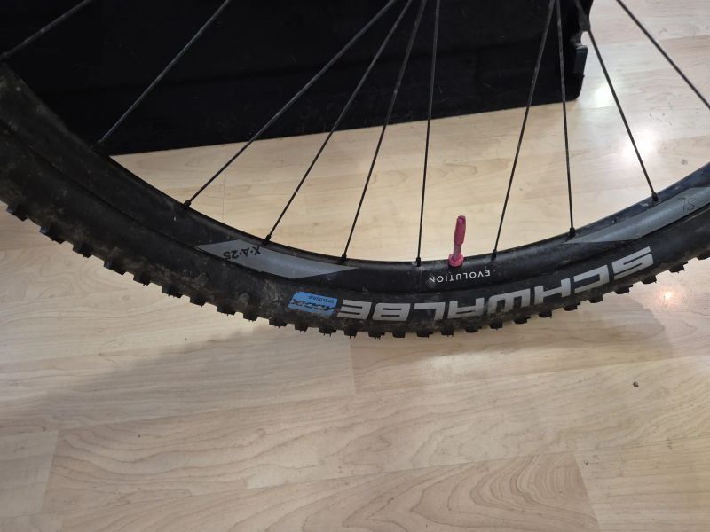 Cube access pro dětské závodní kolo Shimano XT Reba Fox Transfer SL 9.85kg