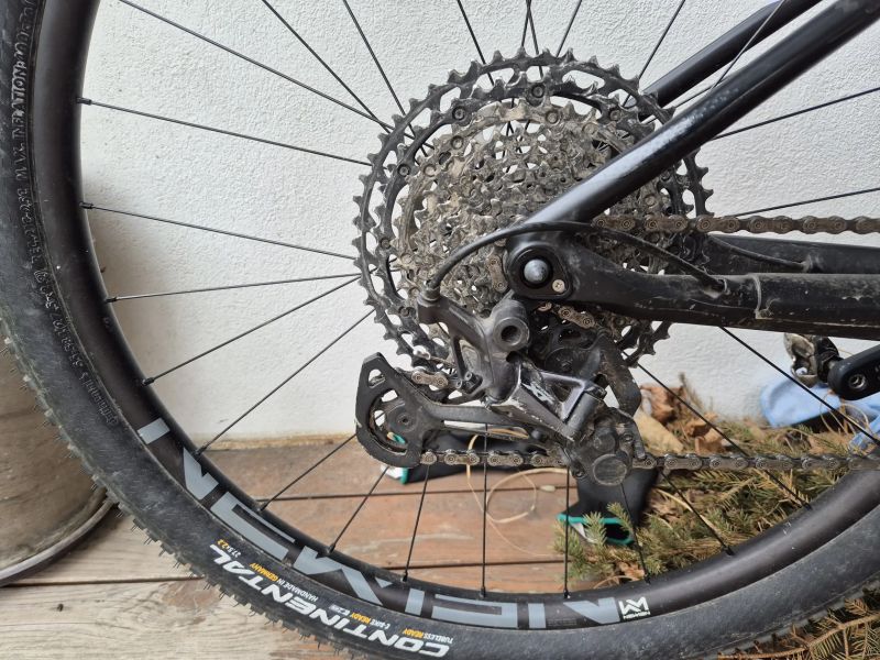 Cube access pro dětské závodní kolo Shimano XT Reba Fox Transfer SL 9.85kg