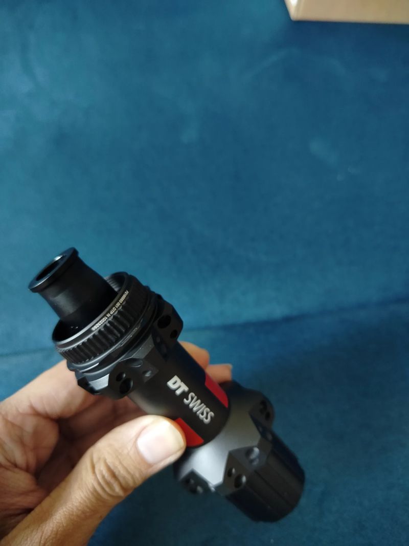 Náboj DT Swiss 240 exp