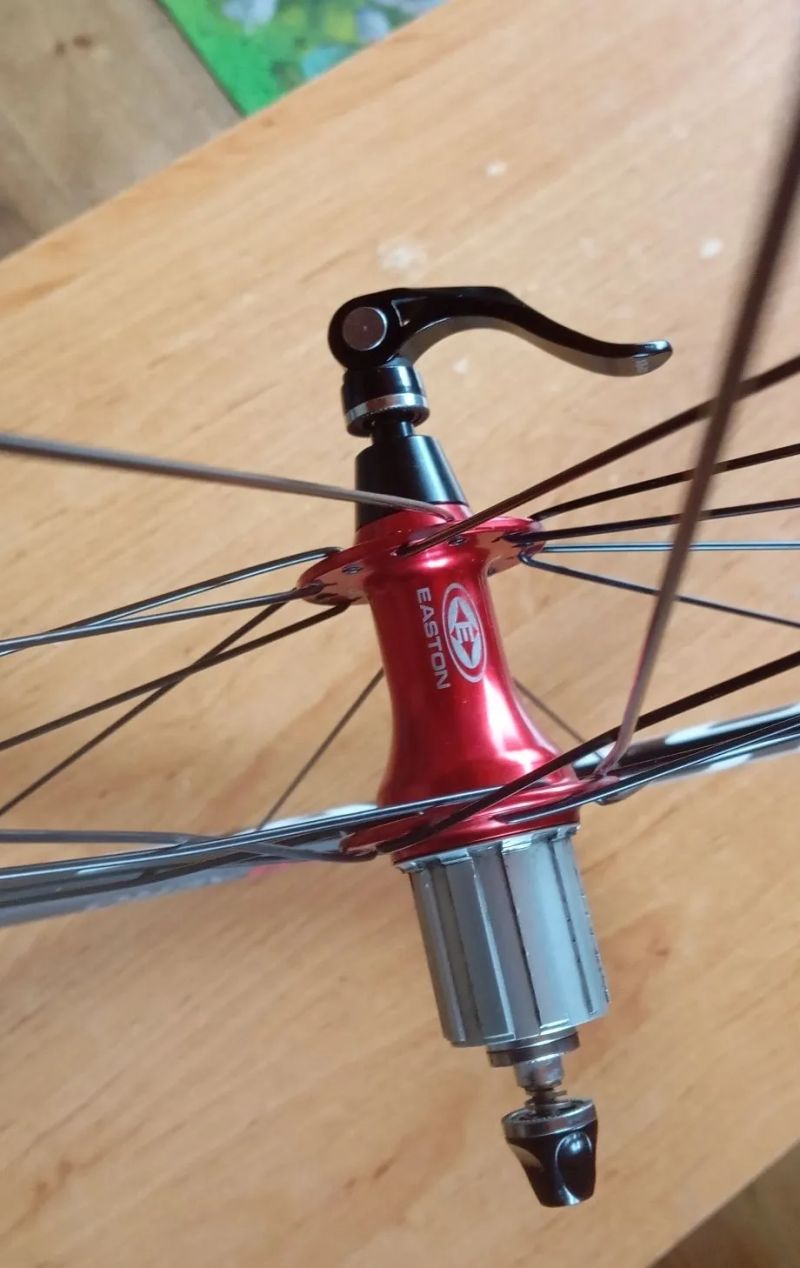 Zadní zapletené kolo Easton EA50 Aero