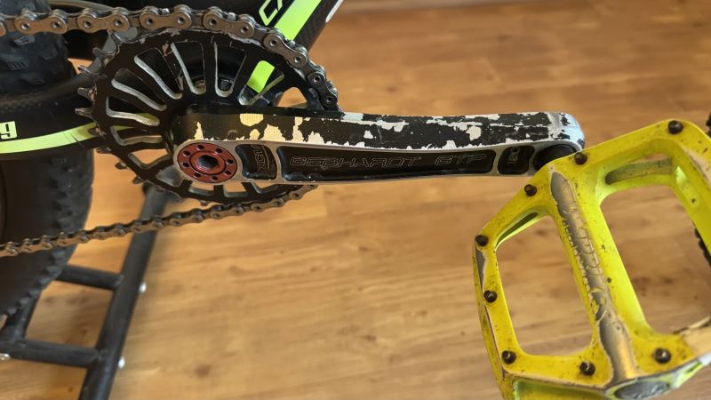 DĚTSKÁ ZÁVODNÍ RAKETA 17"