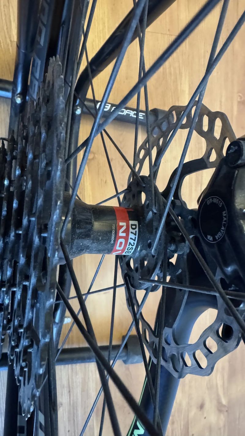 DĚTSKÁ ZÁVODNÍ RAKETA 17"