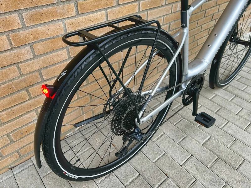 Specialized Turbo Vado SL 5.0 EQ / M / 320Wh 100% / 52 km /