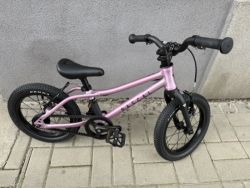 Lehce jetá kola Rascal