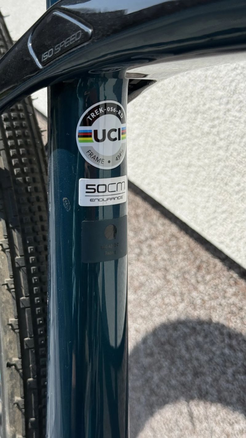 Trek Domane Sl (karbon) - Shimano 105 - vel. 50 (158-165cm)